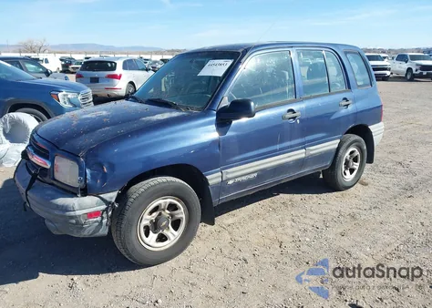 2000 Chevrolet Tracker Hard Top из США, поврежденный, VIN 2CNBJ13C4Y6950944